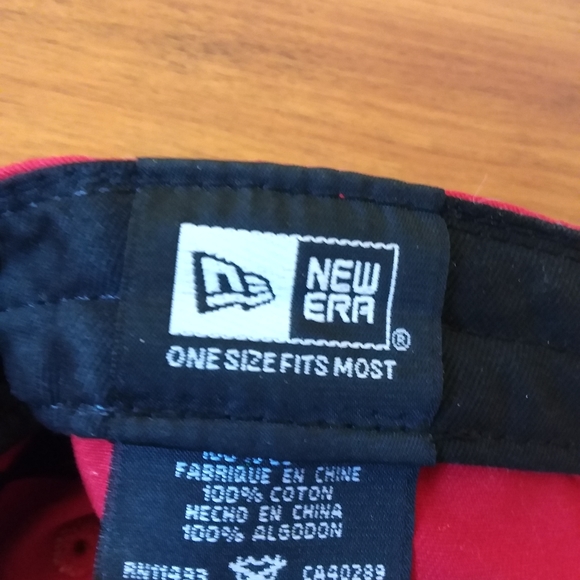 Caps - Picture 16 of 16